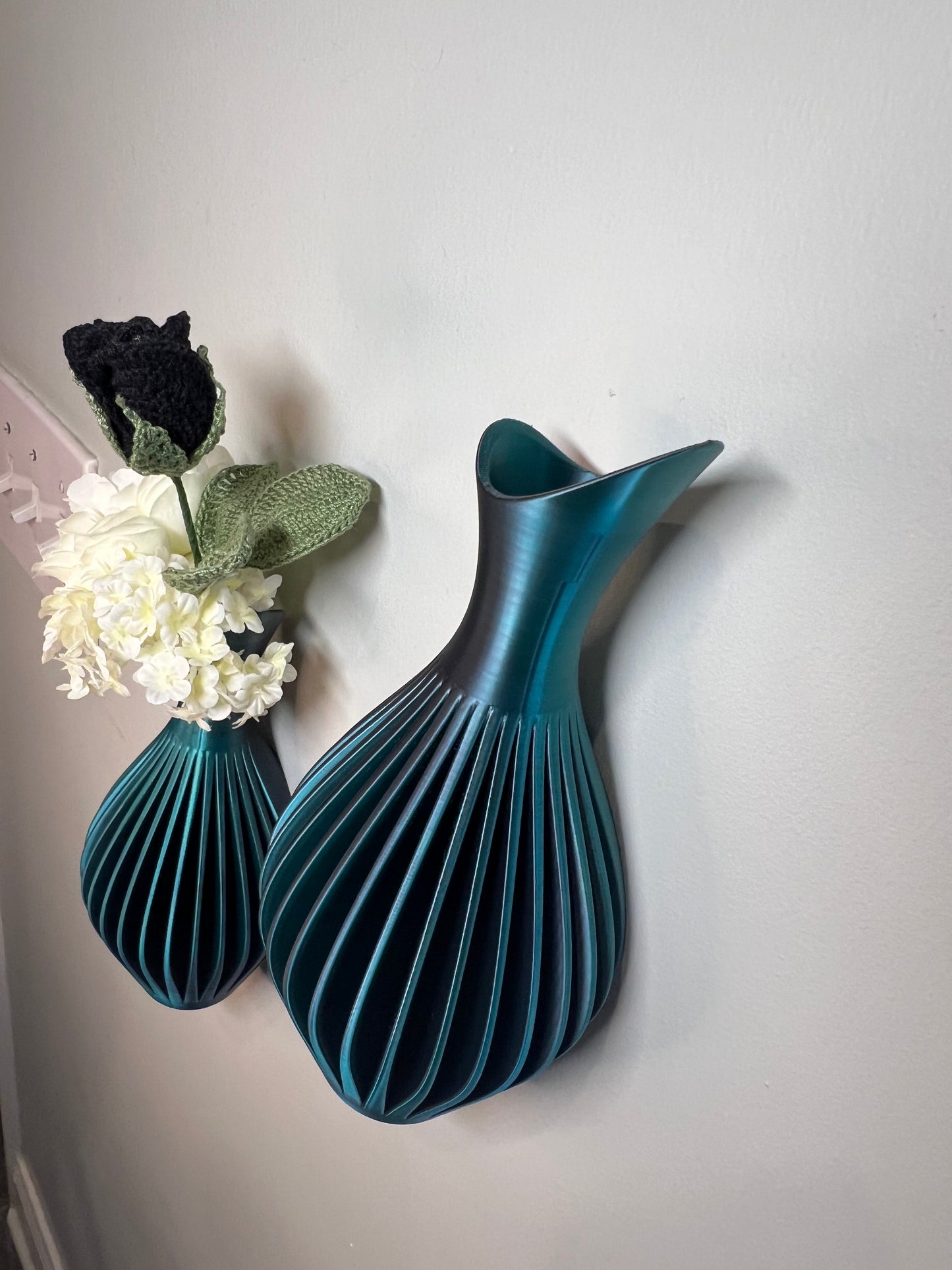 Wall Mounted Vase - Wave Pattern